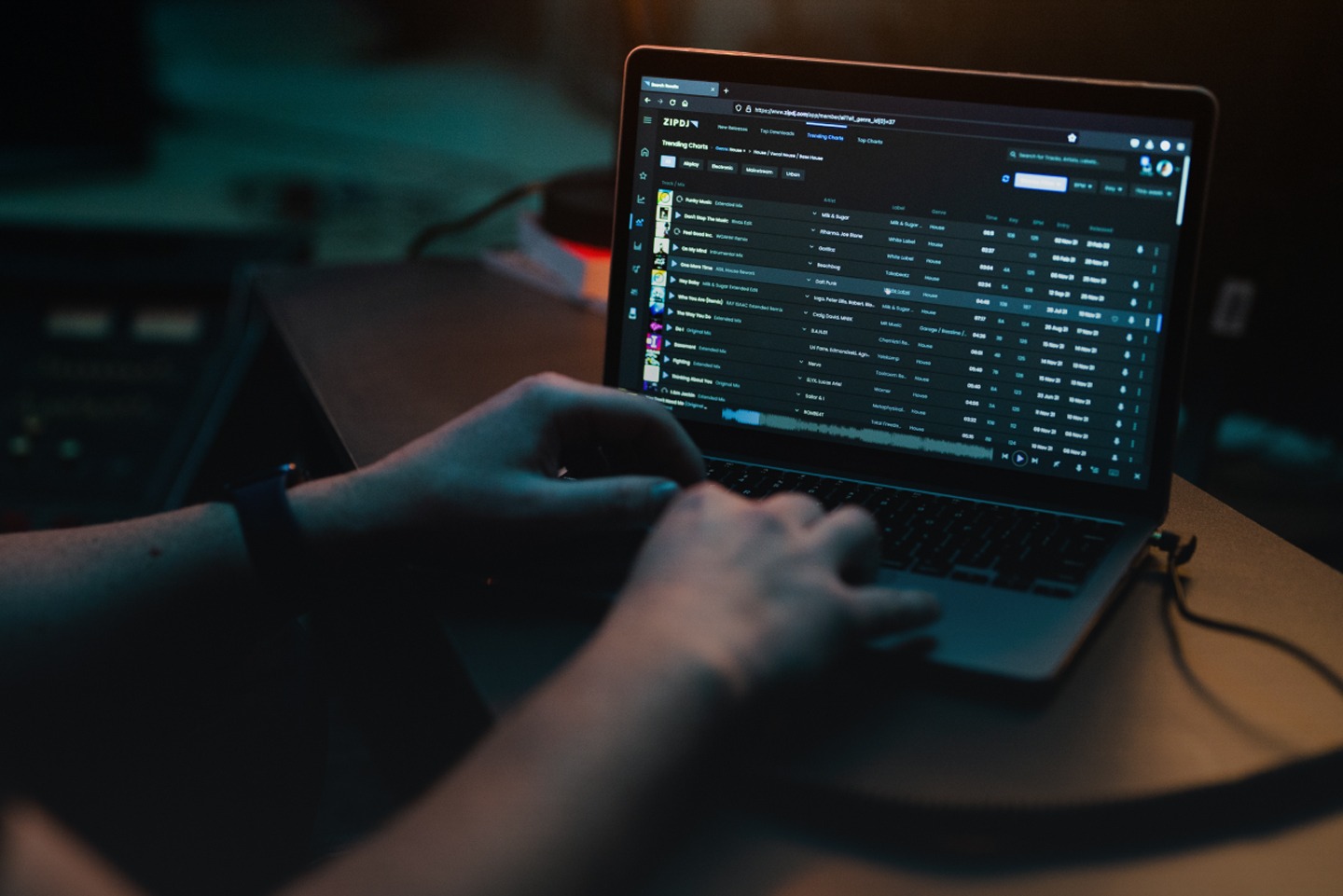 DJ Pools: What They Are, How They Work, and Why They Matter in 2025